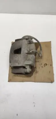 Jeep Grand Cherokee (WK) Front brake caliper 262482