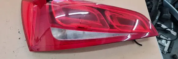 Audi Q5 SQ5 Rear/tail lights 8R0945093
