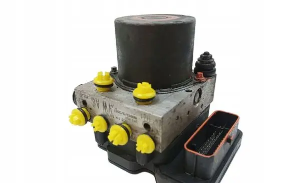 Skoda Fabia Mk3 (NJ) ABS Pump 6C0614517R