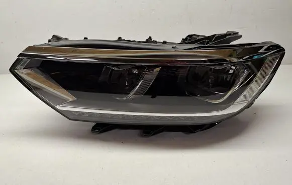 Volkswagen PASSAT B8 Headlight/headlamp 3G1941035C