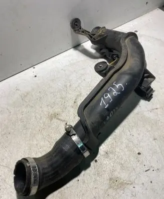 Volkswagen Caddy Intercooler hose/pipe 1K0145770AE