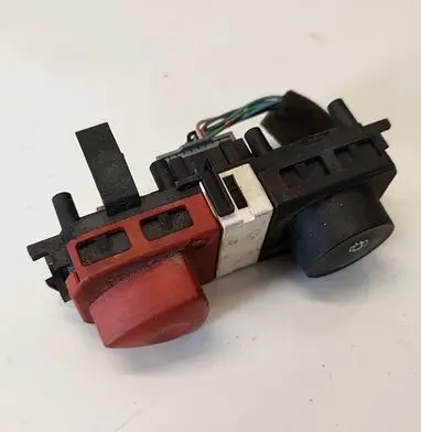 Renault Scenic II - Grand scenic II Hazard light switch 8200407415
