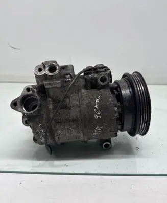 Volkswagen PASSAT B5.5 Air conditioning (A/C) compressor (pump) 8D0260808 7SBU16C 02E40832