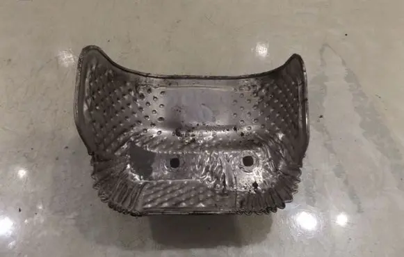 Chrysler 300 - 300C Heat shield in engine bay 