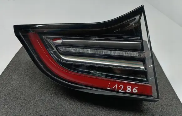 Tesla Model 3 LED Daytime headlight 148R00-0021