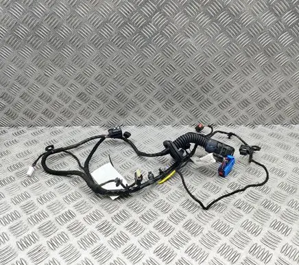Maserati Levante Front door wiring loom 6701013700