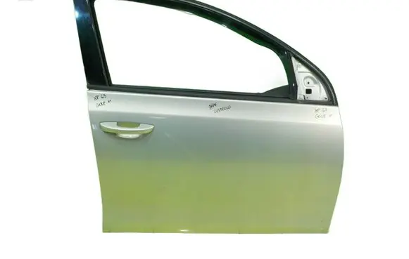 Volkswagen Golf VI Front door PRZOD PRAWE
