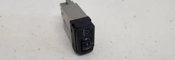 Mitsubishi Outlander Headlight level height control switch 7C16