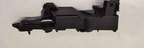 Audi A6 C7 Front bumper mounting bracket 4G0807284A