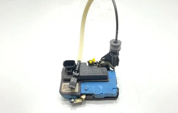 Volvo S60 Front door lock 8650546