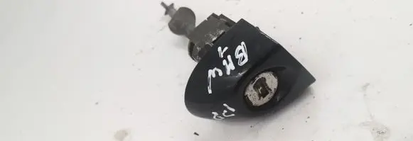 BMW 1 E81 E87 Front door lock (next to the handle) 