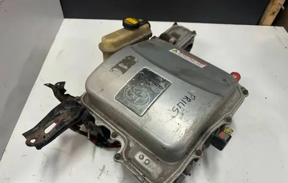 Toyota Prius (XW20) Voltage converter inverter G920047100 ML01W045