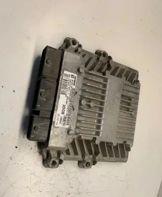 Ford Focus C-MAX Engine control unit/module 6M5112A650UB 3DGB 5WS40166JT