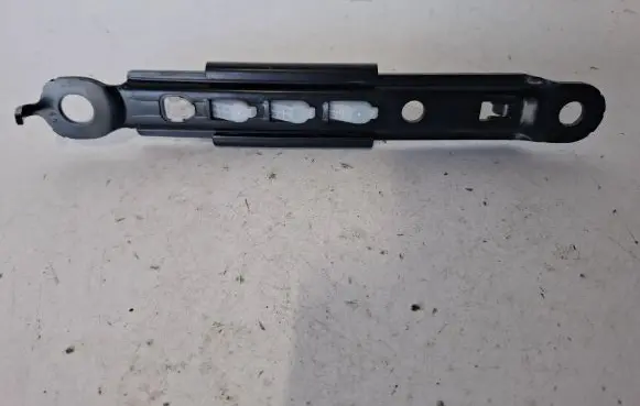 Lexus RX III Seat belt adjustment rail E563003