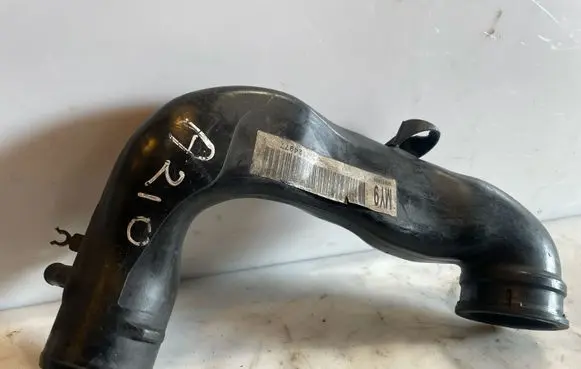 Intercooler hose/pipe