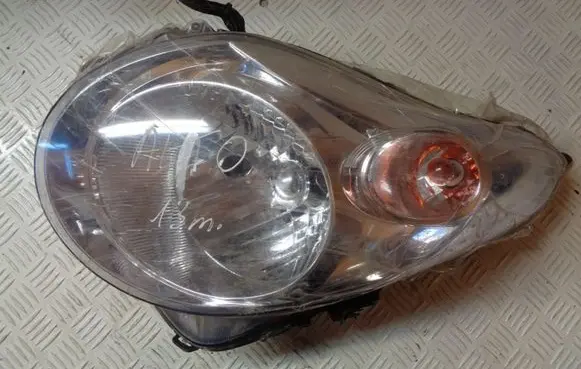 Suzuki Alto Headlight/headlamp