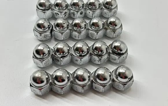 Subaru Forester SK Nuts/bolts 