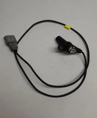 Volkswagen PASSAT B5.5 Crankshaft position sensor 038907319E