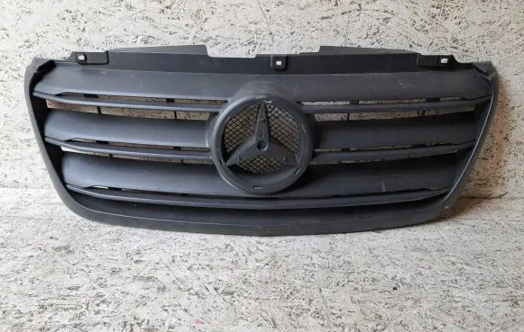 Mercedes-Benz Sprinter W907 W910 Front grill