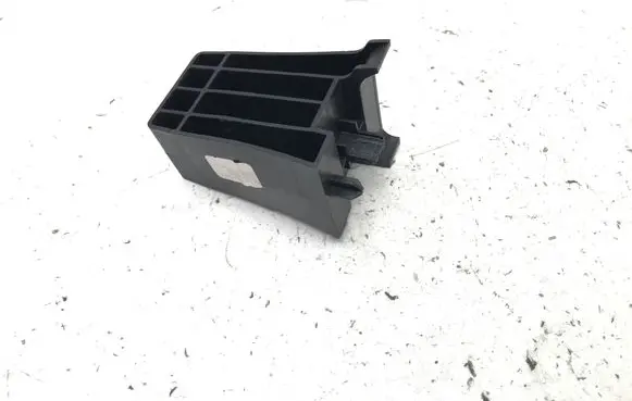 Volvo XC40 Bracket in trunk/boot 32353157