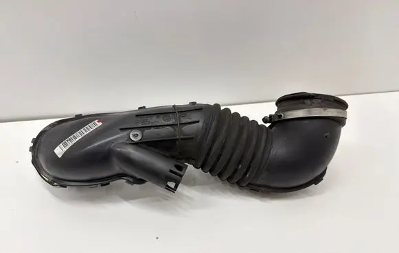 BMW 3 E90 E91 Air intake hose/pipe 7804846 58650910