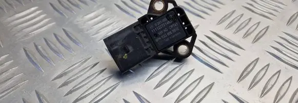 Volkswagen Golf VI Air pressure sensor 0281002977 03G906051E