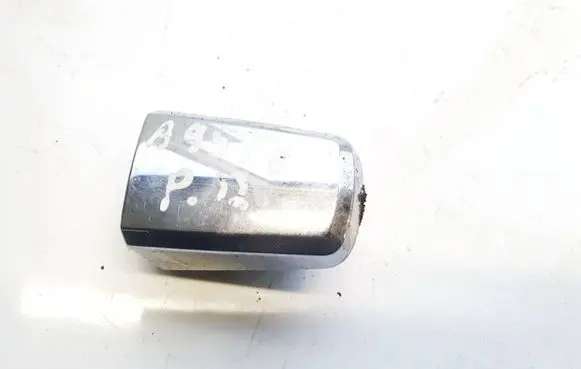 Chevrolet Captiva Loading door cover/cap v2502