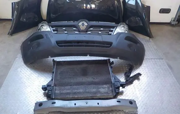 Renault Master III Front piece kit 