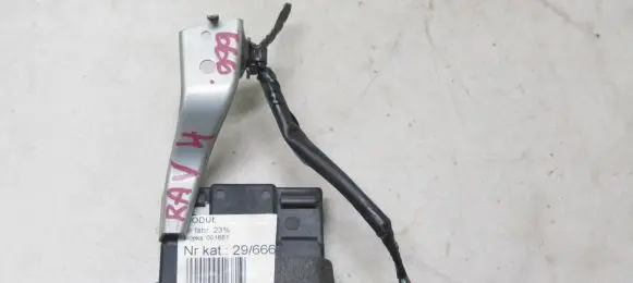 Toyota RAV 4 (XA40) Other control units/modules 89784-42051