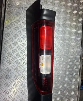 Opel Vivaro Tail light bulb cover holder 93450968 93450971 C255