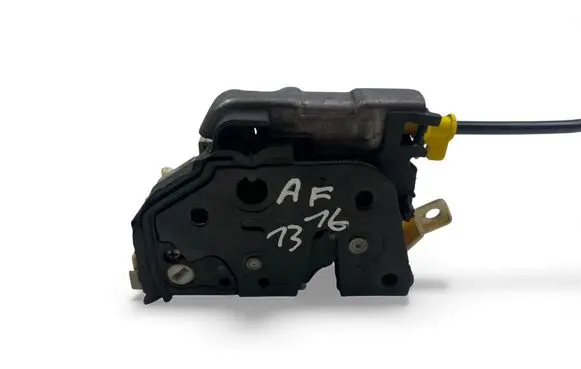 Audi A4 S4 B8 8K Rear door lock 8K0839016C