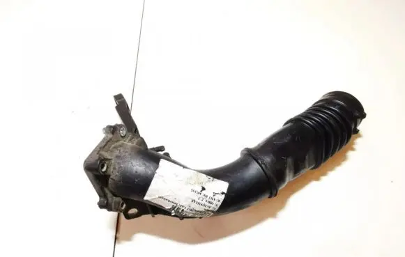 Ford Fiesta Intercooler hose/pipe AV2Q9351AE AV2Q-9351-AE