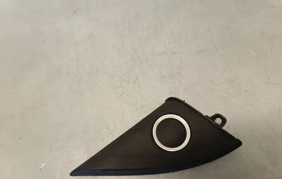 Audi A4 S4 B8 8K Front door speaker cover trim 8K0035424A