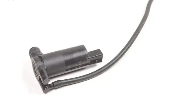 Volvo XC60 Windscreen/windshield washer pump 32328240