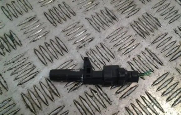 Mercedes-Benz A W176 Crankshaft speed sensor A2761530128