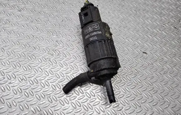Ford Mondeo MK IV Windscreen/windshield washer pump 6M2113K082AA