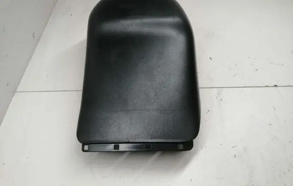 Steering wheel column trim