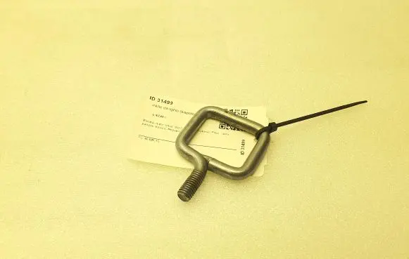 Volvo XC40 Front door lock loop/hook striker 