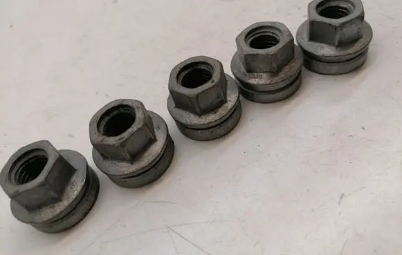 Ford Transit Nuts/bolts 