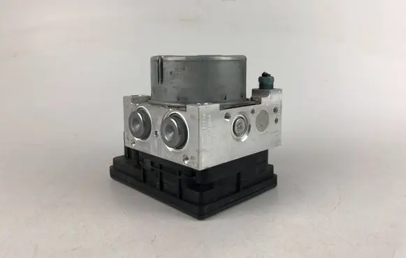 BMW 3 F30 F35 F31 ABS Pump 6875558 6875559