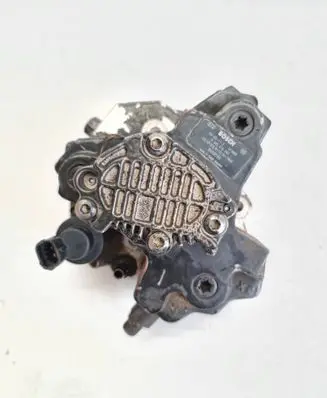 Volvo V70 Fuel injection high pressure pump 0445010043 012859 8689590