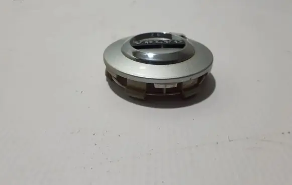Volvo XC90 Original wheel cap