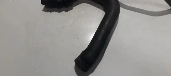 Volkswagen PASSAT B5 Engine coolant pipe/hose 8d0121101m