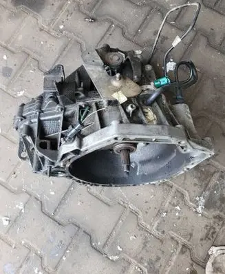 Nissan Tiida C11 Manual 6 speed gearbox 