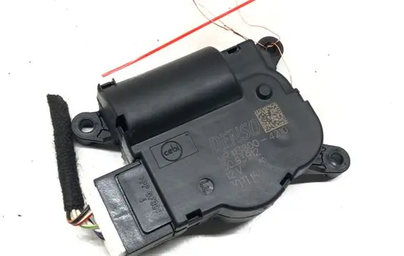 Alfa Romeo Giulia Air flap motor/actuator MR1138004210
