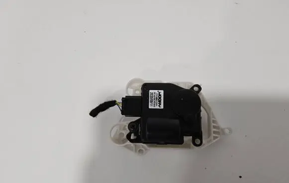 Mazda 2 Air flap motor/actuator A3100CP0N600 MB601D23N