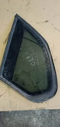 BMW X5 E70 Rear side window