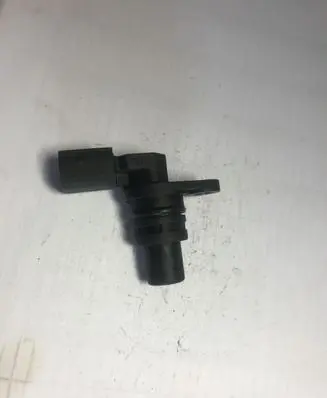 Mazda 6 Camshaft position sensor 6M8G12K073