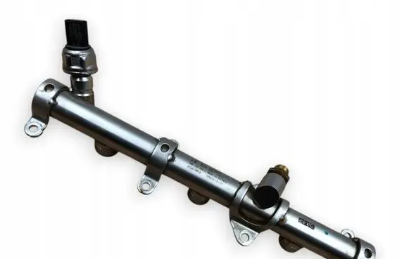 Audi RS5 Fuel main line pipe 