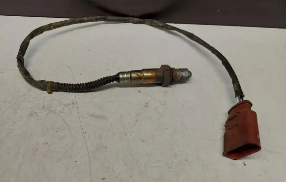 Volkswagen PASSAT B5.5 Lambda probe sensor 0258006305